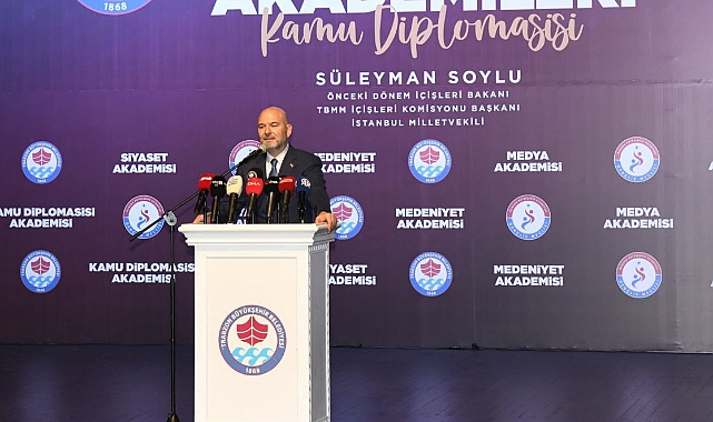 Süleyman Soylu Trabzon'da Gençlerle Kamu Diplomasisini Konuştu