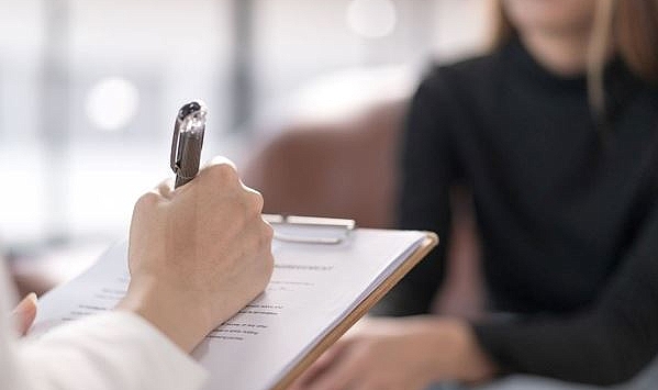 Zihinsel İyilik Halinizi Güçlendirin: Profesyonel Destekle Dönüşüm Mümkün