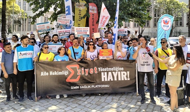 Aile hekimliği çalışanlarından İzmir’de tepki: Zulüm yönetmeliğine son verin!