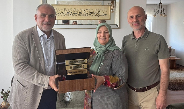 Başkan Sandıkçı'dan Canikli Hacılara Anlamlı Ziyaret
