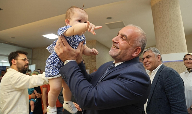 Canik’te Bayram Coşkusu: Bayramlaşma Programı Yoğun İlgi Gördü