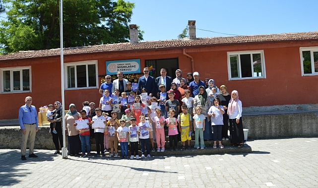 Havza Belediye Başkanı Murat İkiz Öğrencilerin Karne Sevincine Ortak Oldu