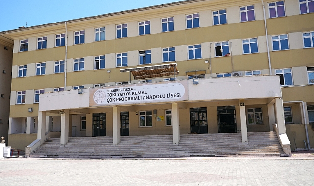 İETT’den Bir Okula Daha Bilgisayar Laboratuvarı