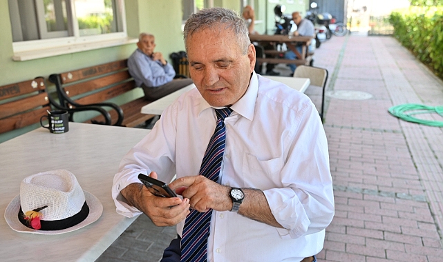 Manisa Büyükşehir Belediyesi’nden Huzurevine Bayram Sürprizi: Güçlü İnternet Ağı Kuruldu