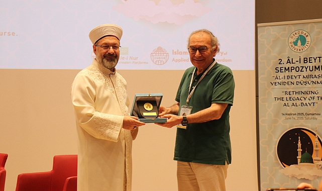 Peygamber Aşkı Medeniyetimizin Köklerinde Var