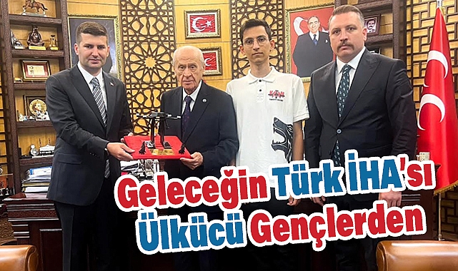 TÜRKHAN İHA Prototipi MHP Lideri Bahçeli'ye Takdim Edildi