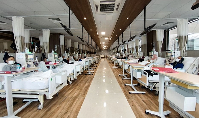 Yaz Aylarında Böbrek Hastalarına Hayati Uyarı: Hatalı Beslenme ve Fazla Sıvı Tüketimi Kalbi Durdurabilir!