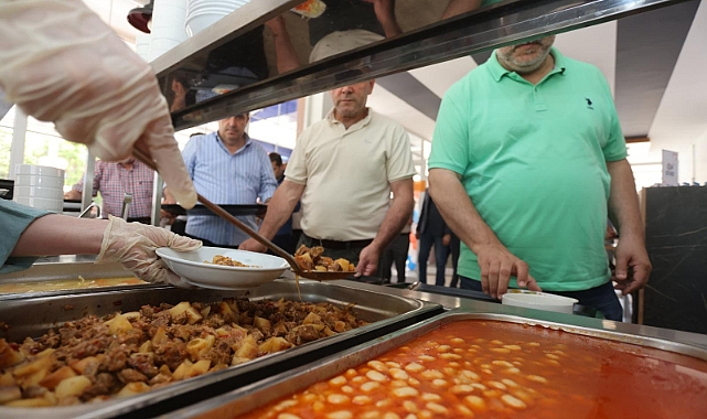 Canik’te Can Sofrası’na Yoğun İlgi: Sağlıklı ve Uygun Fiyatlı Yemekler Vatandaşla Buluşuyor