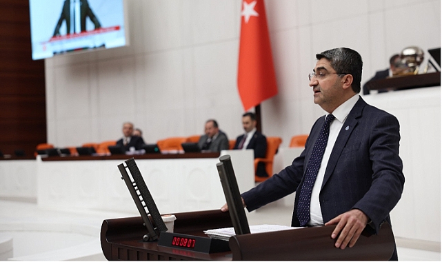 Ekmen: Yangınlar sadece doğayı değil, toplumsal yapıyı da yakıyor