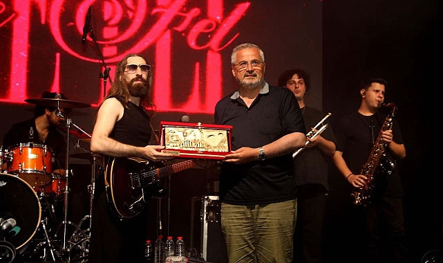 Emre Fel Kapıkaya’da Coşkuyu Zirveye Taşıdı