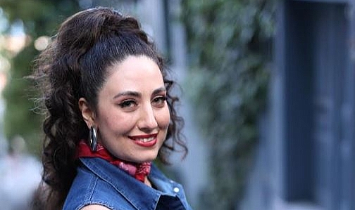 Kadınların Tatlı ve Eğlenceli İsyanı: Ayşenur Gök’ten “Erkekler”