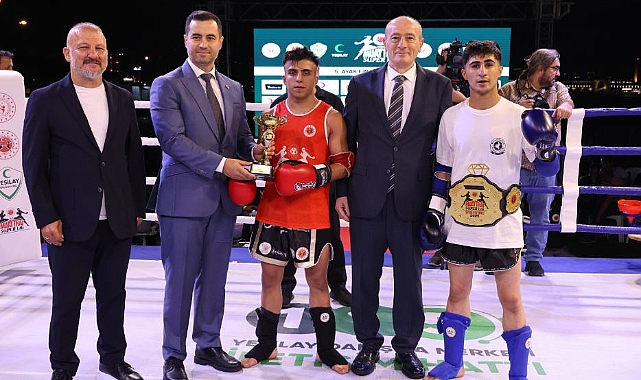 Muaythai Şampiyonları Sağlıklı Gelecek İçin Ringde