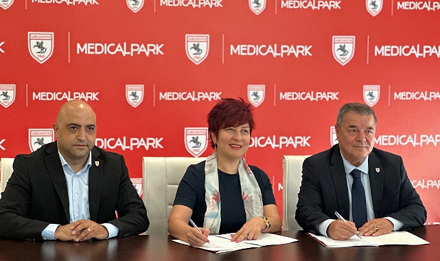 Samsunspor Kadın Voleybol Takımı’na Medical Park’tan sağlık desteği