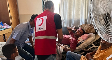 Türk Kızılay Gazze’deki El Kudüs Hastanesi’ne Her Gün Sıcak Yemek Ulaştırıyor