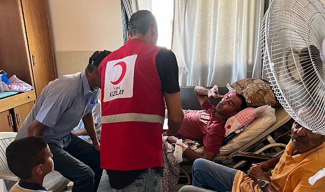 Türk Kızılay Gazze’deki El Kudüs Hastanesi’ne Her Gün Sıcak Yemek Ulaştırıyor
