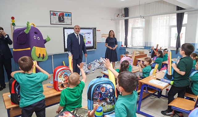 Canik Belediyesi’nden 2100 Öğrenciye Çanta ve Kırtasiye Seti Desteği