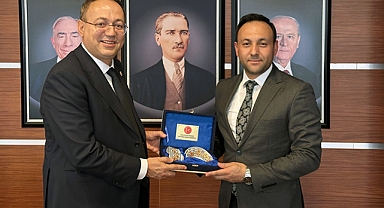 MHP'li Topsakal'dan BengüTürk TV Genel Yayın Yönetmeni Kadir Yıldız'a Ziyaret