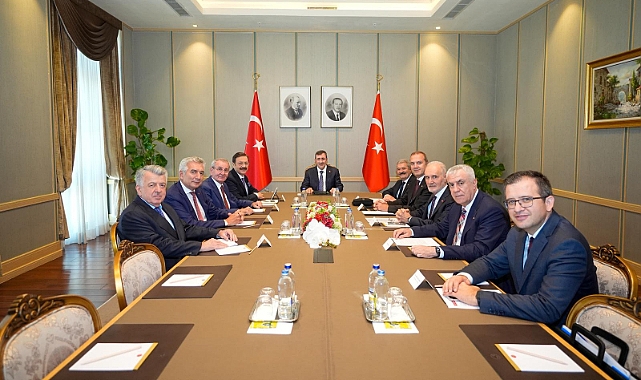 TOBB heyeti iş dünyasının taleplerini Yılmaz ve Şimşek’e iletti