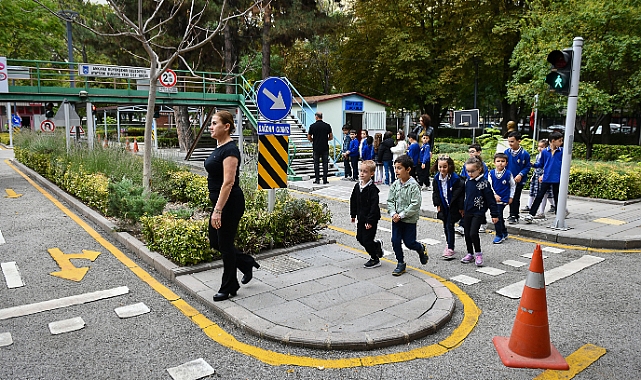 Ankara Büyükşehir Belediyesi’nden çocuklara trafik eğitimi