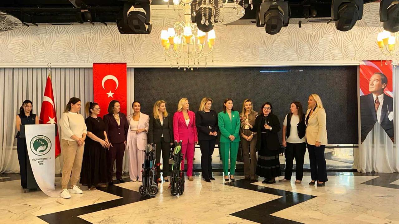 Türk Anneler Derneği Küçükçekmece Şubesi Yeni Projelerini Tanıttı