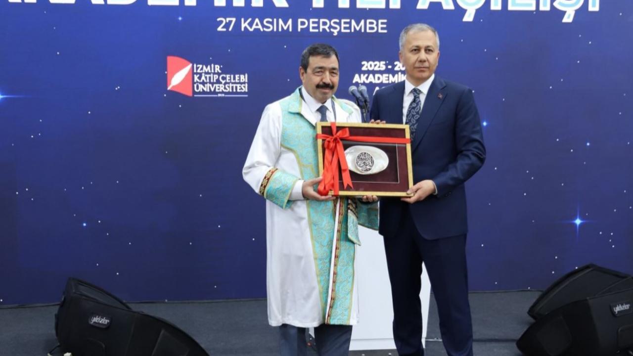 Bakan Yerlikaya, İKÇÜ 2025–2026 Akademik Açılış Törenine Katıldı