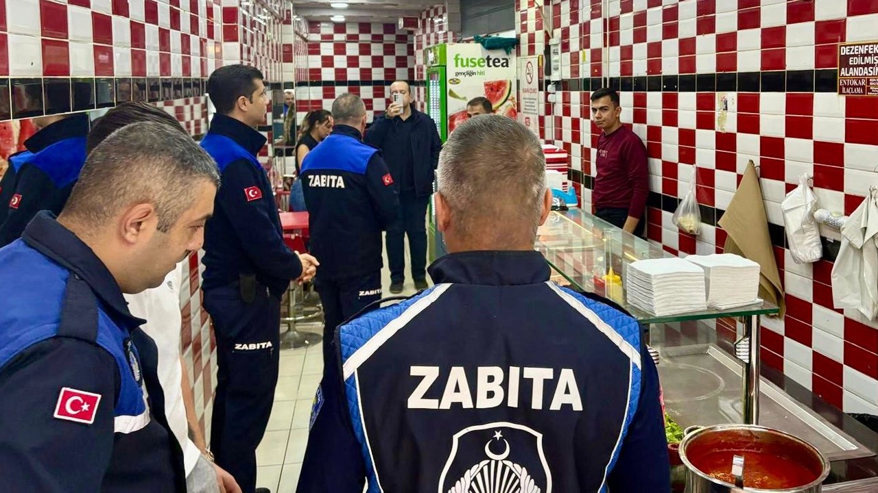 Bursa Gemlik’te dönercilere hijyen denetimi