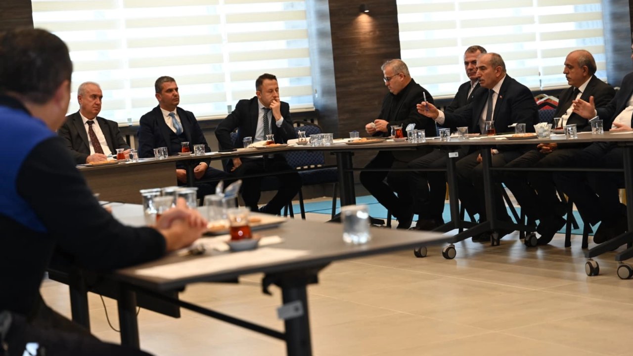 Bursa'da Zabıta Müdürleri Karacabey'de buluştu