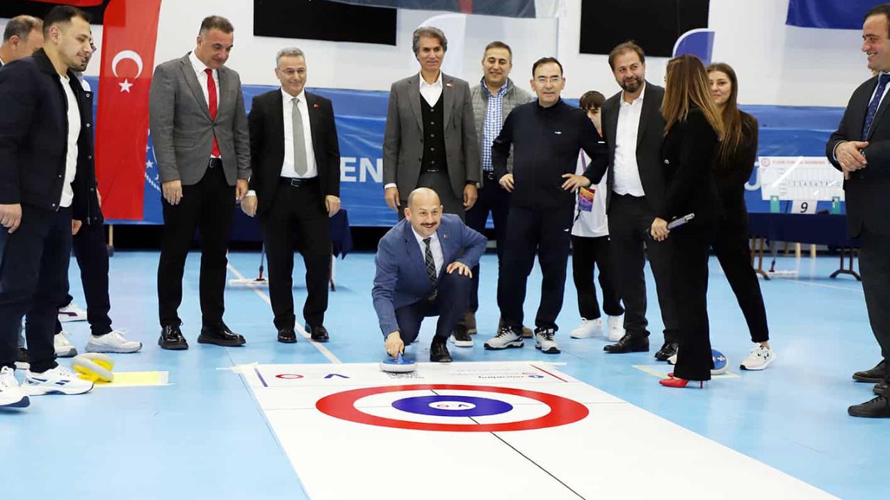 Floor Curling Türkiye Şampiyonası Samsun’da Başladı