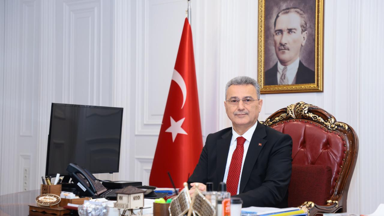 İhsan Kurnaz: ‘Atatürk, Tüm Dünyaya Örnek Olmuştur’