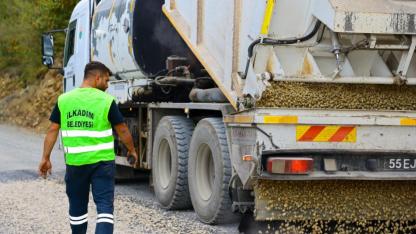 İlkadım Belediyesi kırsalda 90 kilometrelik yol çalışması gerçekleştirdi