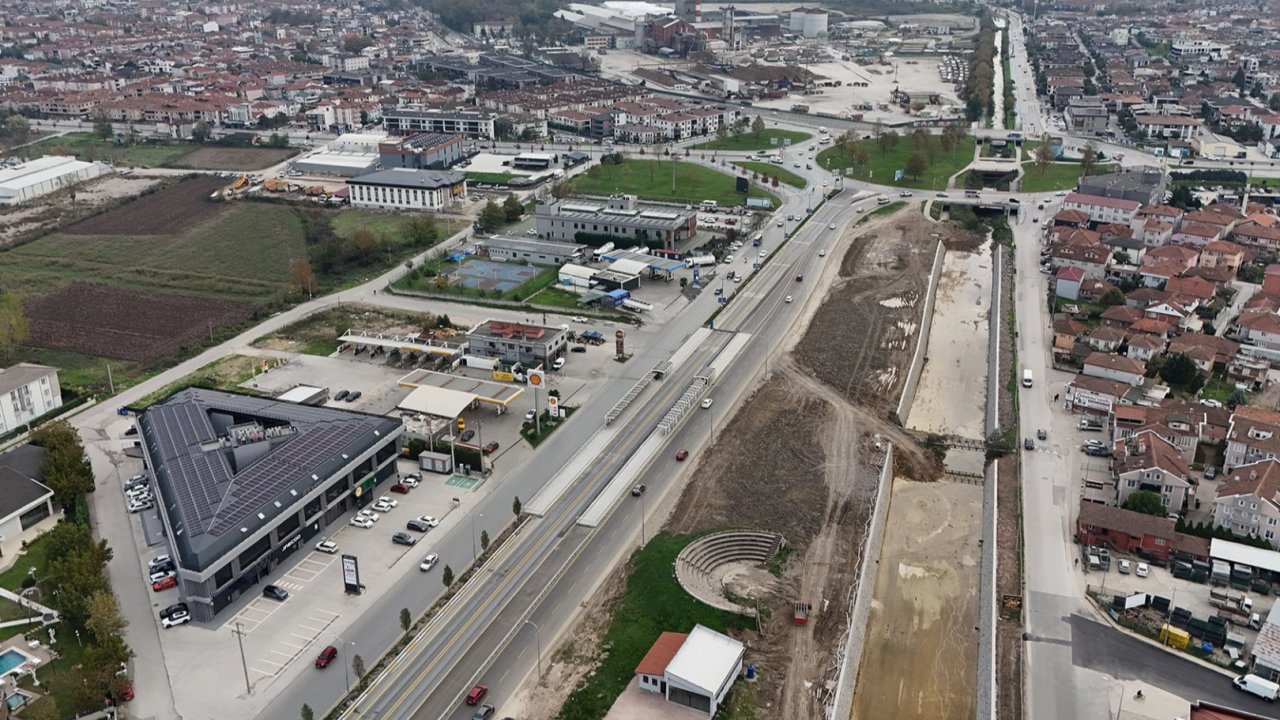 Sakarya'da Başkan Alemdar tarihi proje öncesi açıkladı