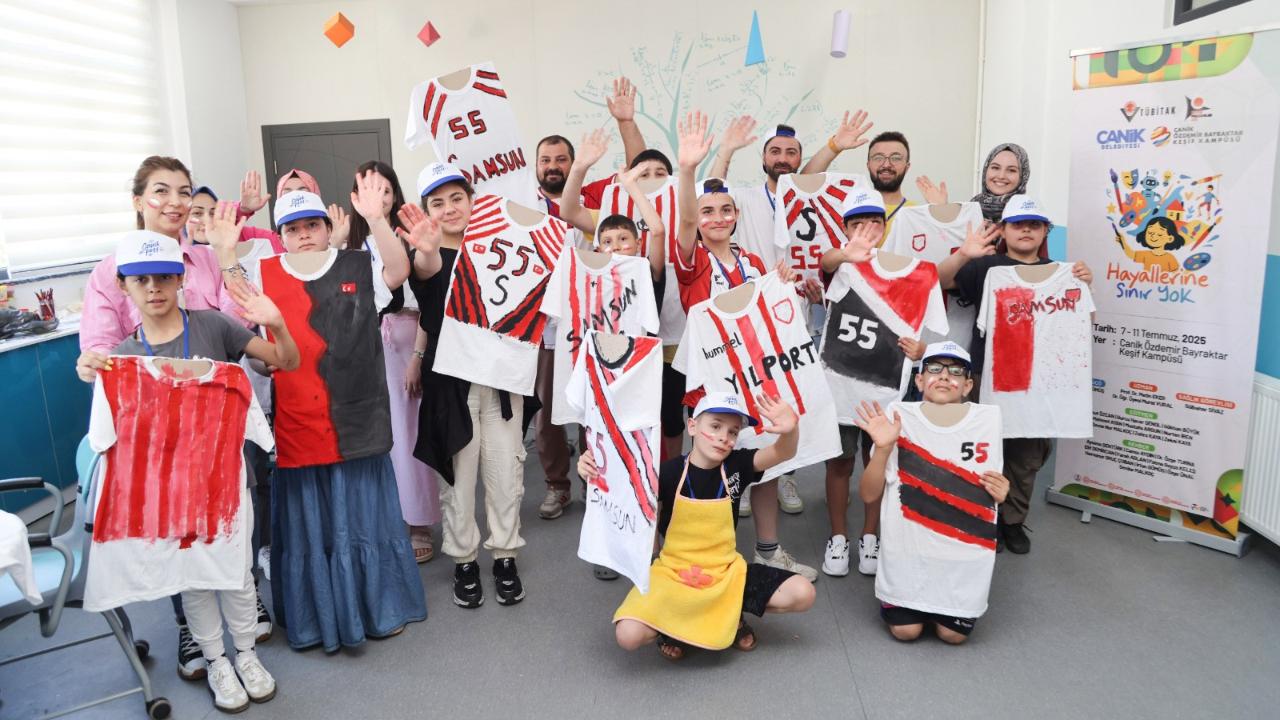 Canikli Özel Öğrencilerin Tasarladığı Formayla Samsunspor Sahada Farkındalık Oluşturdu