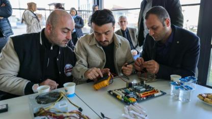 İlkadım’da Elektronik Atıklar Tamirle Hayat Buldu