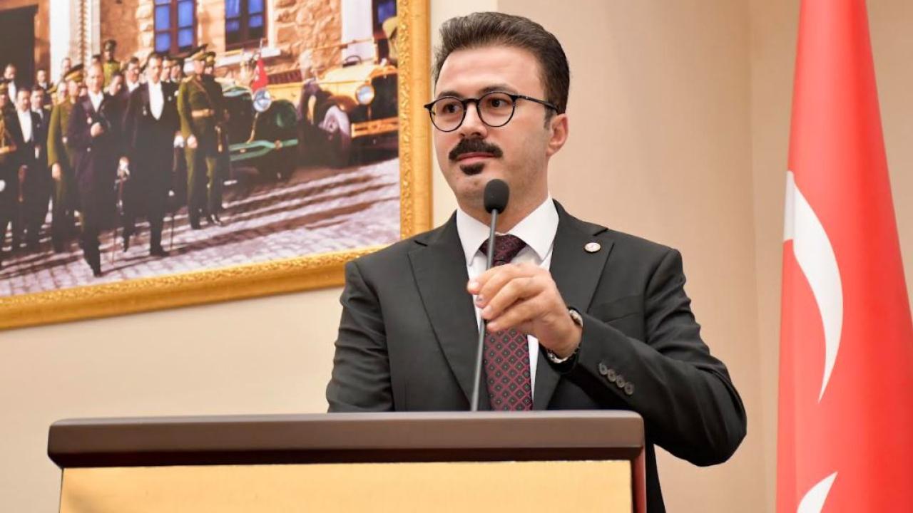 200 Bin TL Üzeri Para Transferlerinde Açıklama Şartı Ertelendi
