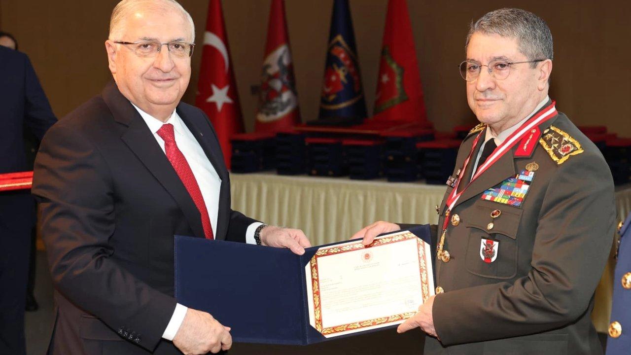 Bakan Güler'den TSK'ya övgü, teröre net uyarı