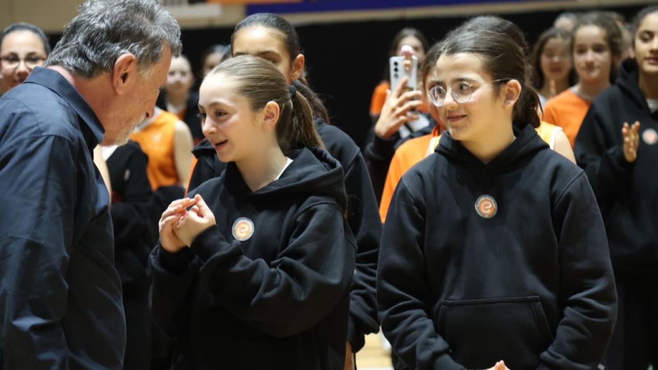 Voleybolun Geleceği Antalya’da Şekillendi: Eczacıbaşı’ndan Dev Organizasyon
