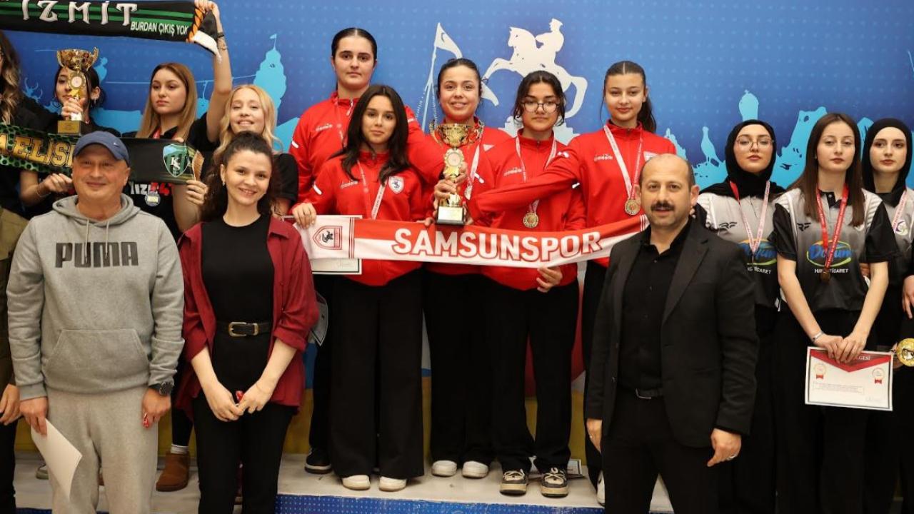 Alaçam Şadiye-Muzaffer Turhan Anadolu Lisesi Üçüncü Kez Türkiye Şampiyonu