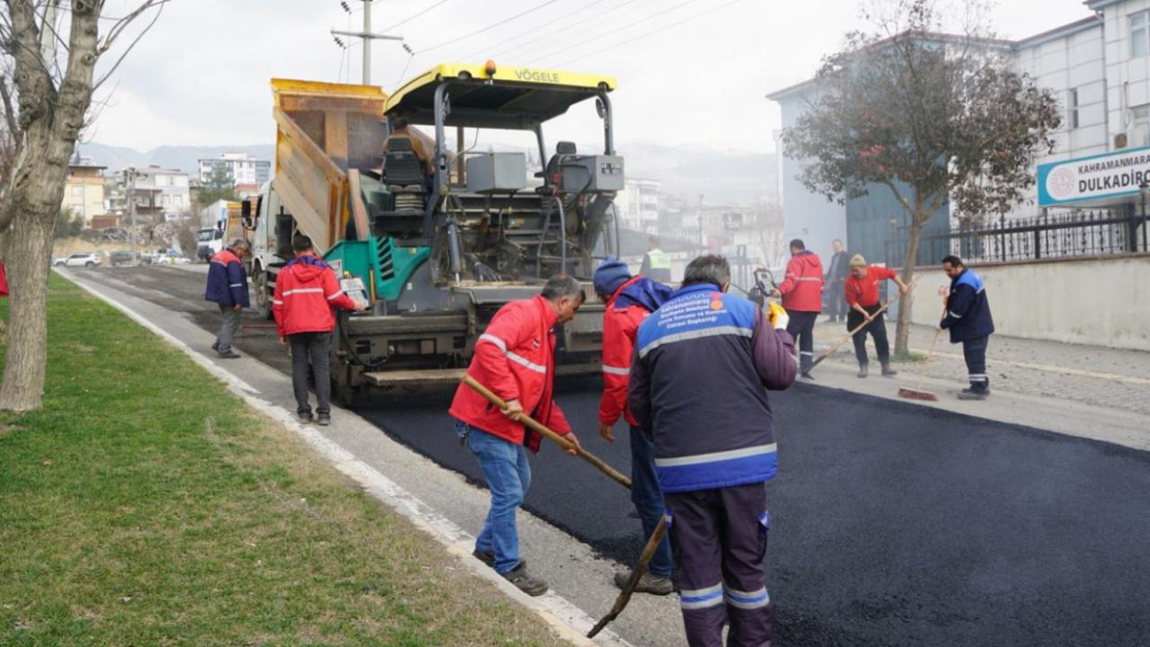 Büyükşehir’den Dulkadiroğlu ve Onikişubat’ta Asfalt Seferberliği