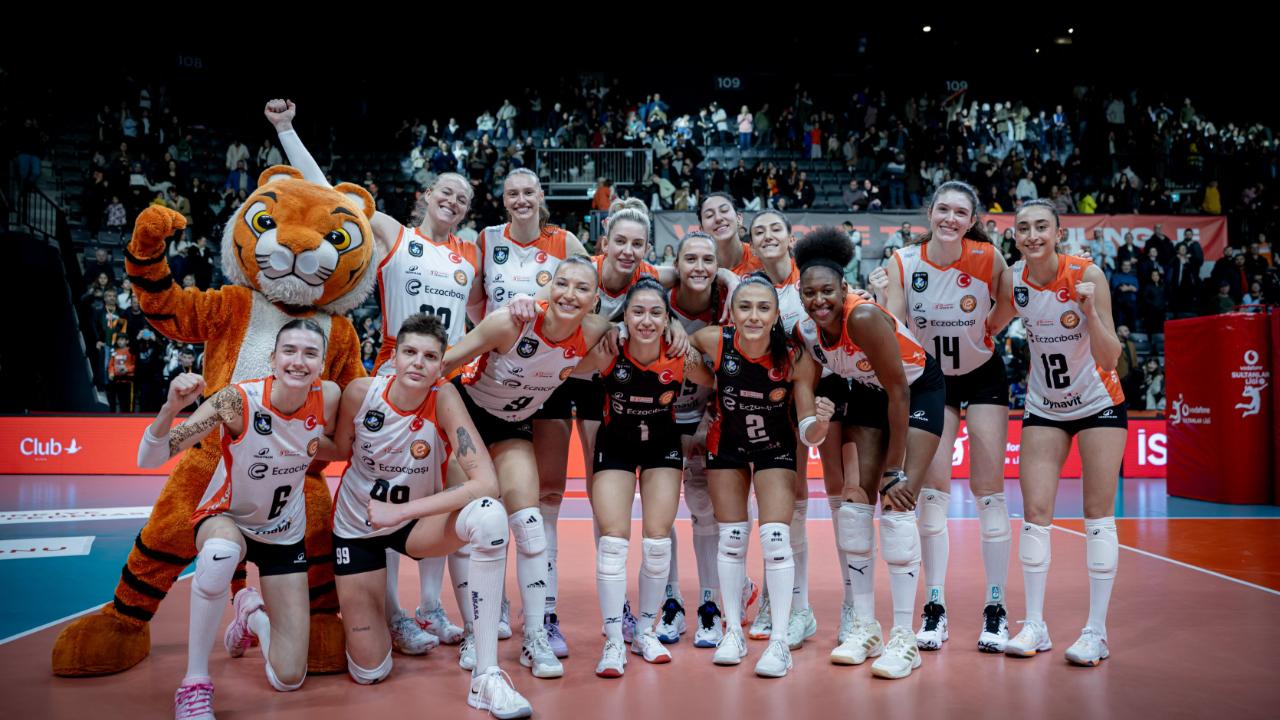 Eczacıbaşı Dynavit Evinde Set Vermedi: THY’ye 3-0