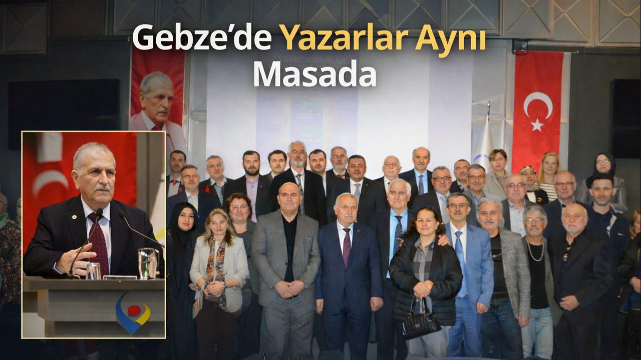 Gebze’de Yerel Yazarlar Aynı Masada