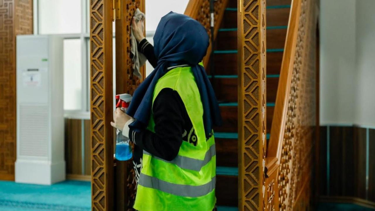İlkadım Belediyesi’nden Ramazan Öncesi İbadethanelerde Temizlik Seferberliği