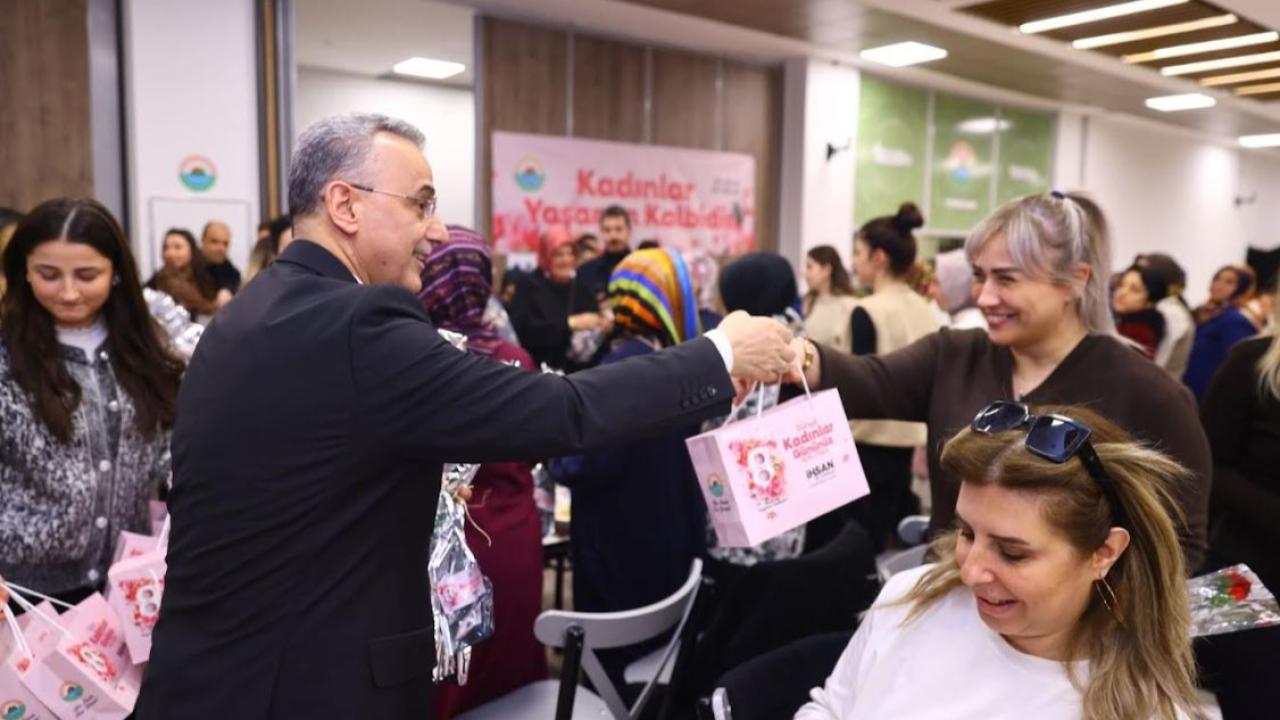 Başkan İhsan Kurnaz, Ramazan’da 24 Mahallede Vatandaşla Buluştu