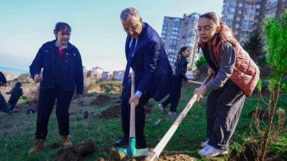 İlkadım’da 135 fidan toprakla buluştu