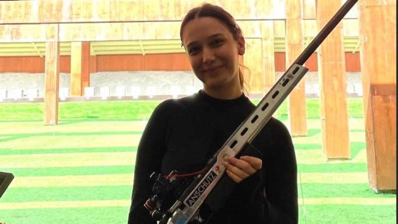 Manisalı Şampiyon İrem Denktaş Rekor Kırarak Zirveye Çıktı