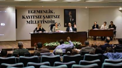 BAŞKAN SENGEL: HER ŞEYE RAĞMEN AYAKTA KALAN BİR BELEDİYEYİZ