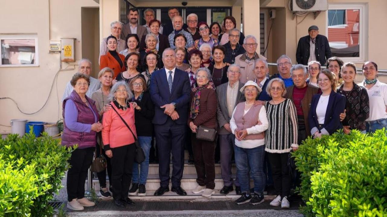 Gaziemir’de Çınarlardan Çocuklara 23 Nisan Hediyesi
