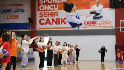Canik’te Geleceğin Şampiyonları Yetişiyor