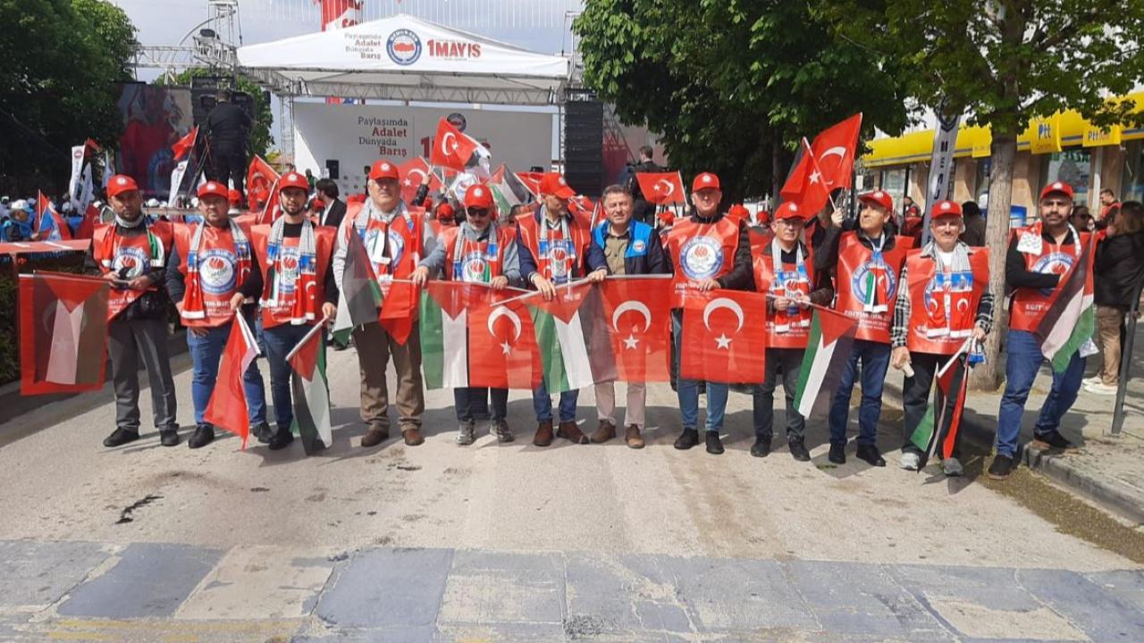 Çorum’da 1 Mayıs mitingi: Saat Kulesi meydanı doldu