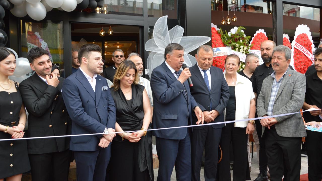 Havza’da Açılış Buluşması: Siyaset ve İş Dünyası Aynı Masada