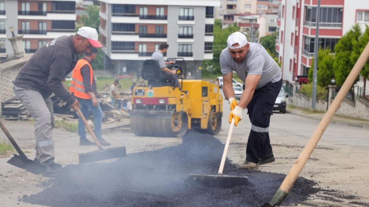 İlkadım’da Asfalt Yama Çalışmaları Sürüyor